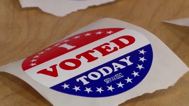 Local Republicans, Democrats encourage voting early ahead of Election Day