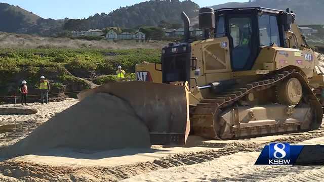 Crews back out at the Carmel Lagoon after large swells - Vimarsana News