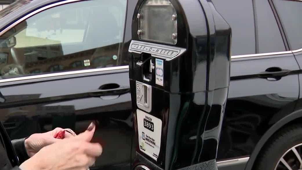 Milwaukee mayor's 2027 budget proposal includes higher parking fees