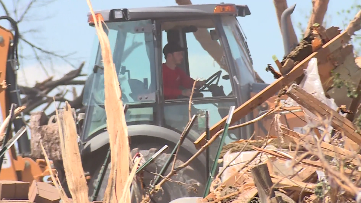 Federal and state crews set to survey damage after Enid tornado