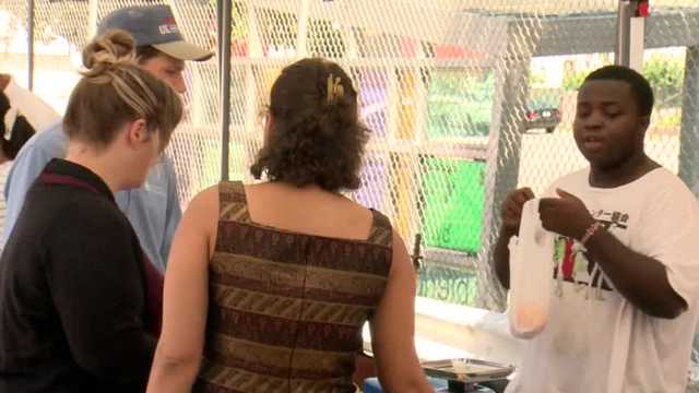 New farmer's market in Louisville allows refugees to grow culturally important foods - Vimarsana News