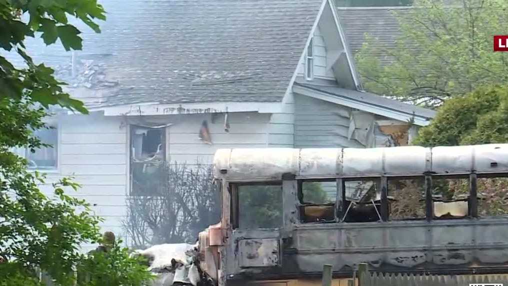 Man shot and killed by police after standoff in Auburn that led to a ...