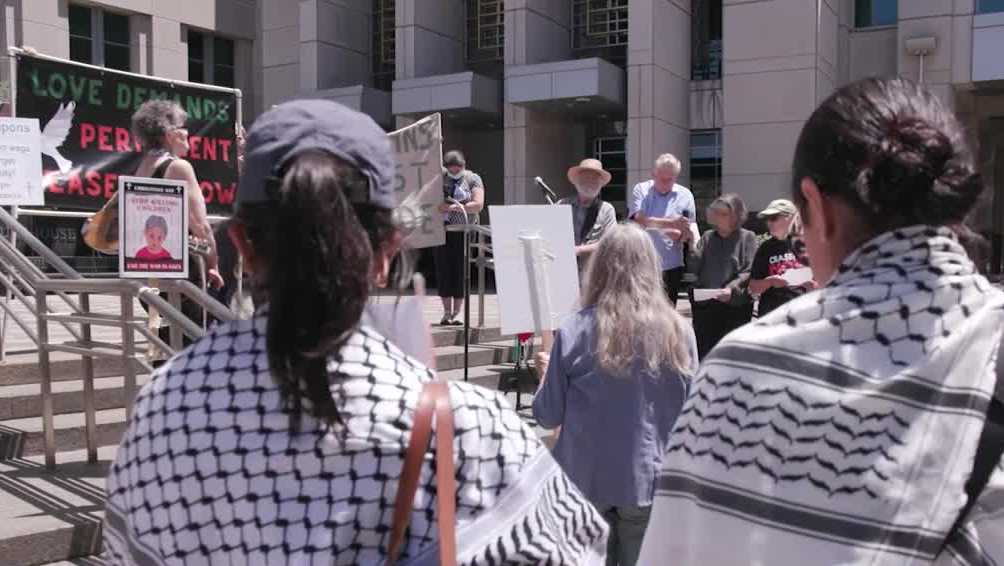 People camp outside Sac federal courthouse calling on end to Israel funding - Vimarsana News