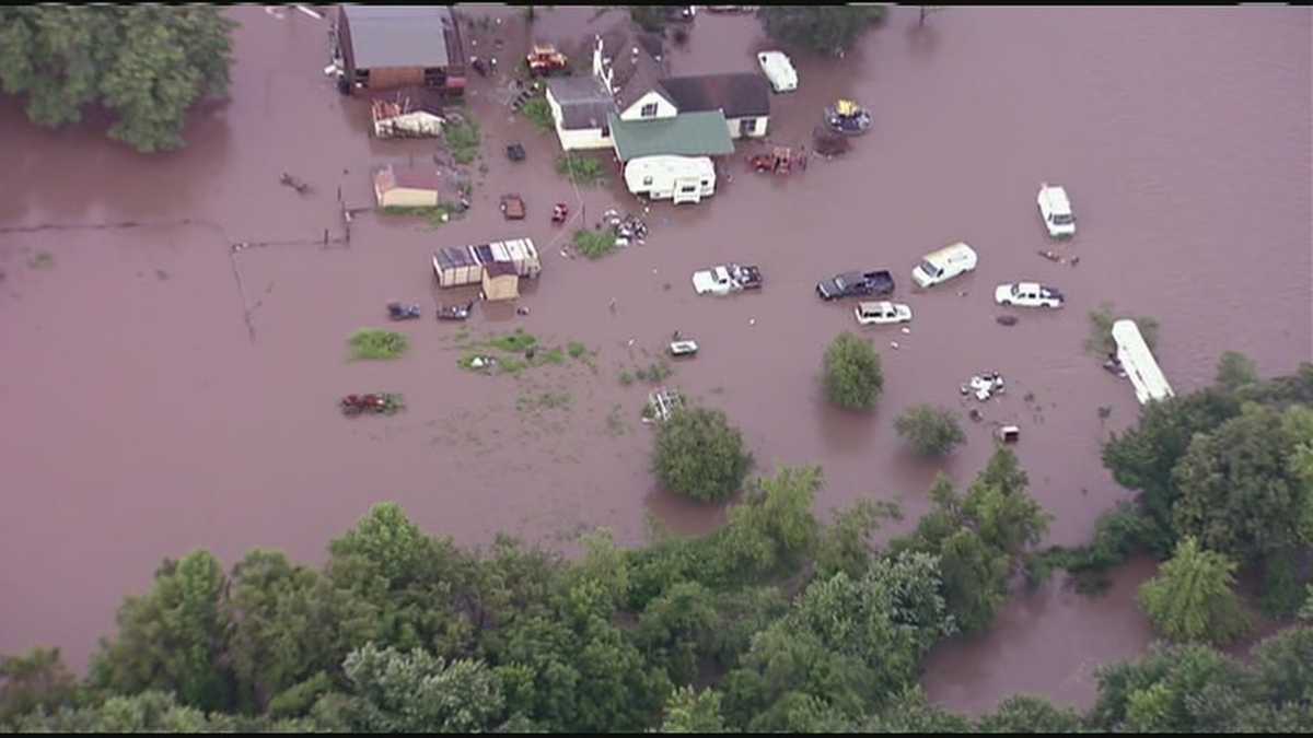 Heavy rains bring flooding to Mosby