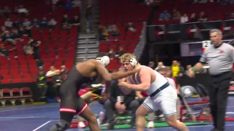 STATE CHAMPIONSHIPS: Iowa high school boys wrestling state champions for 2026