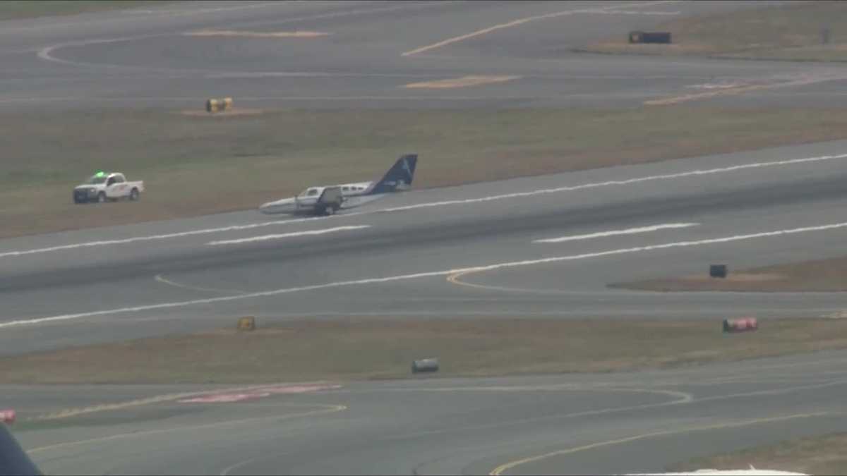 Two Small Planes Make Emergency Landings Tuesday