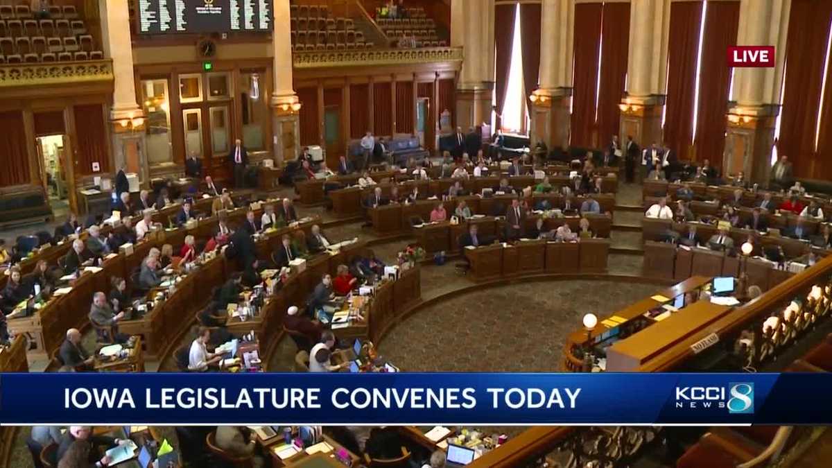 Iowa Lawmakers Begin 2020 Session 4494
