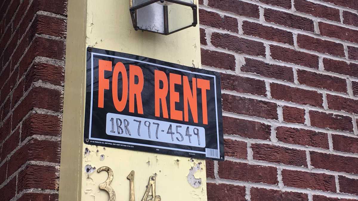 Landlords, tenants urged to communicate about rent during coronavirus