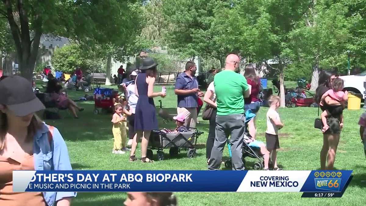 Albuquerque BioPark Zoo celebrating Mother's Day