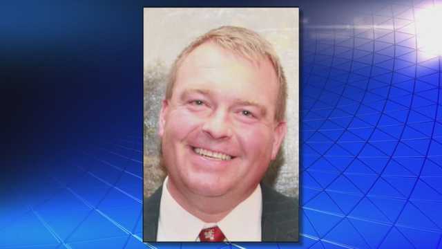 Urbandale man charged with possessing child porn