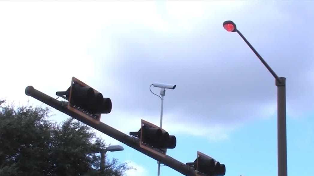 Winter Park report shows most red-light violations come from improper right turns
