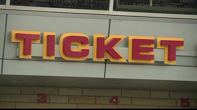 KCPDP warn of scammers when buying or selling Chiefs playoff tickets - Vimarsana News