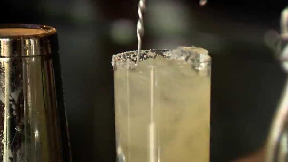 Special certification requirements for California bartenders about to go into effect - Vimarsana News