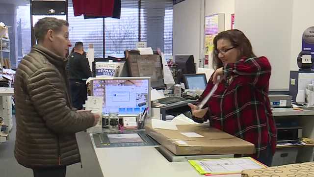 The sooner the better: Shipping stores report 4-fold increase in traffic - Vimarsana News