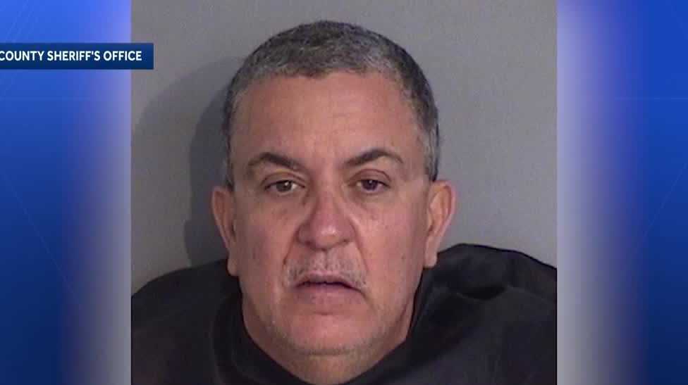 Osceola County man accused of fake traffic stop installed lights
