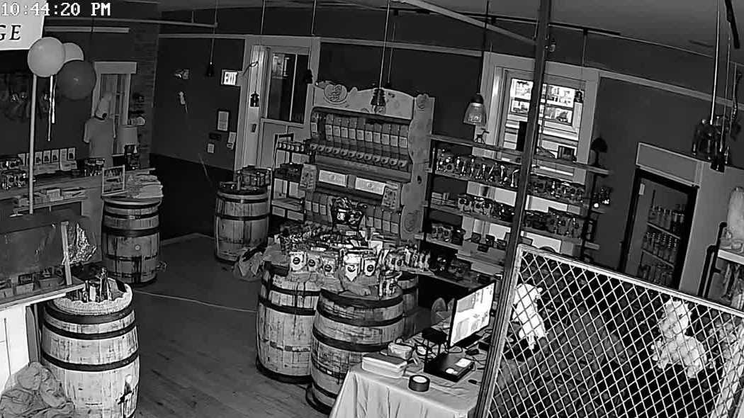 Ghost hunters declare Freeport fudge shop as haunted after a night of investigating
