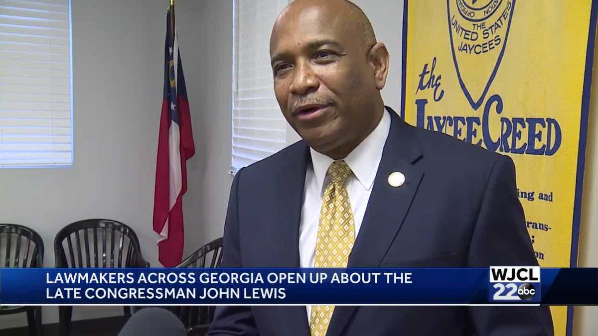 Congressman John Lewis remembered as "Giant" among lawmakers