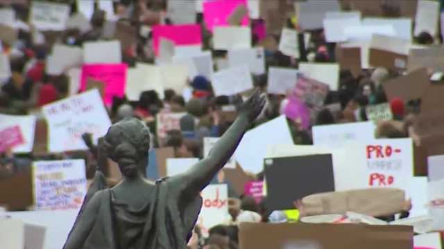 Women take to the streets in Madison to rally for abortion rights - Vimarsana News