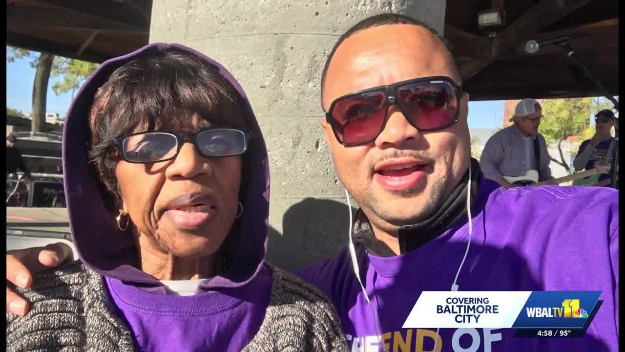New rec center opens room in honor of senator's late mother
