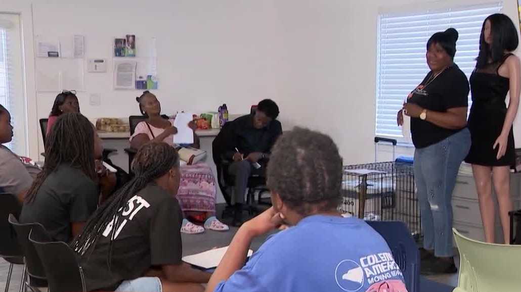 Man shares journey of change during domestic violence awareness event in Daytona Beach – WESH