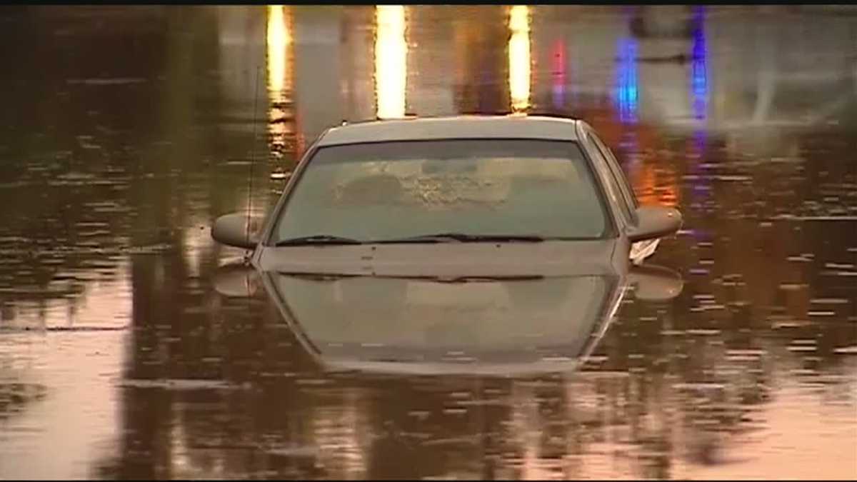Spartanburg flooding leaves cars submerged