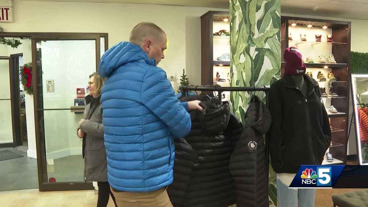 The Banana Stand reopens in Burlington after multiple breakins