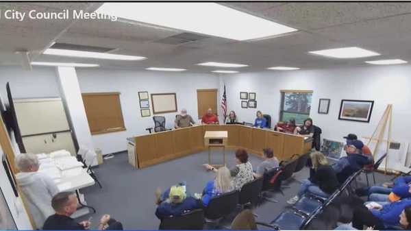 fourth baxter city official resigns during fiery city council meeting