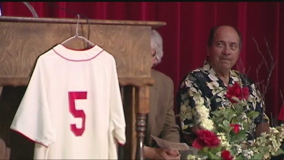Johnny Bench’s BingerOney jersey number finally retired