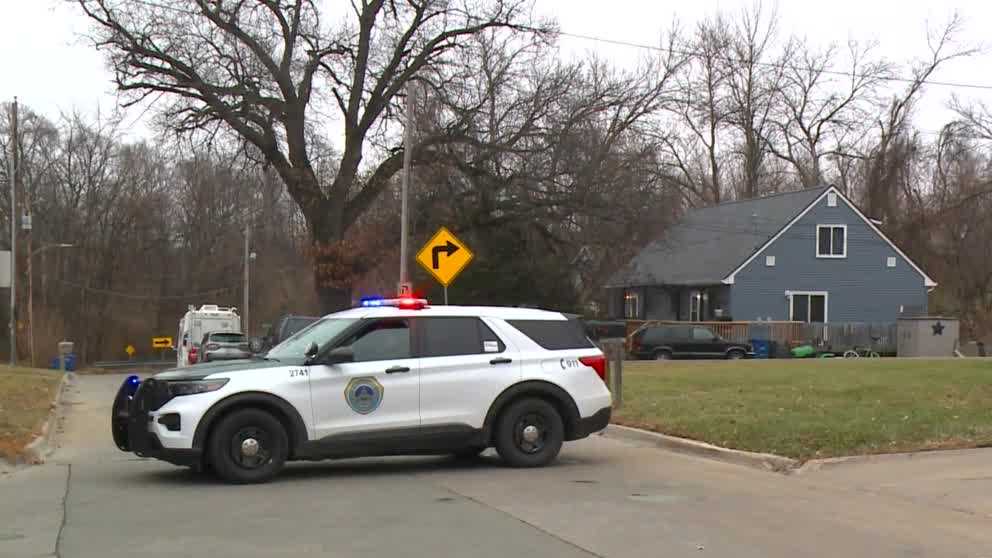 Des Moines police investigate homicide after discovering deceased woman ...