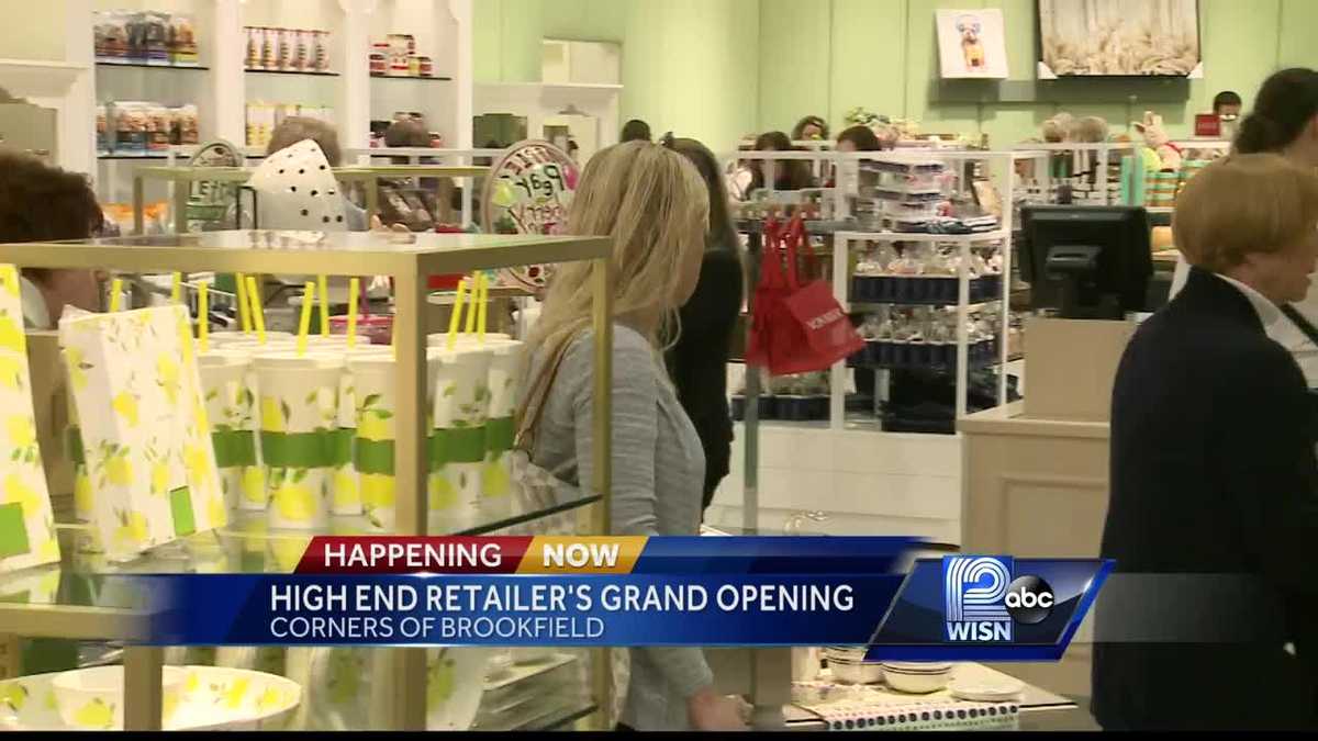 Von Maur Grand Opening in Brookfield