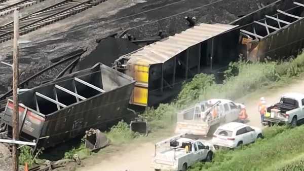 marshalltown train derailment