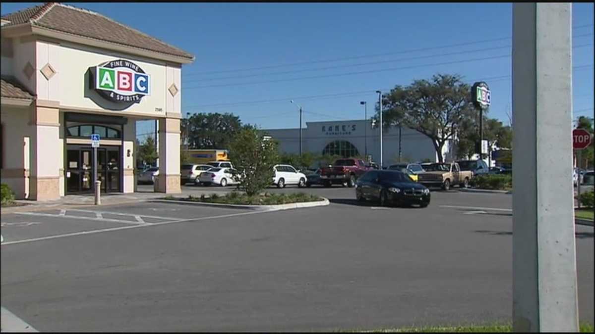 Mother accused of leaving baby in car at liquor store