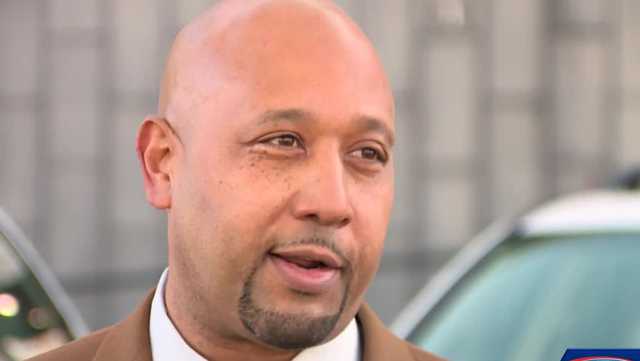 KY high school Teacher of the Year Kumar Rashad returning to classroom - Vimarsana News