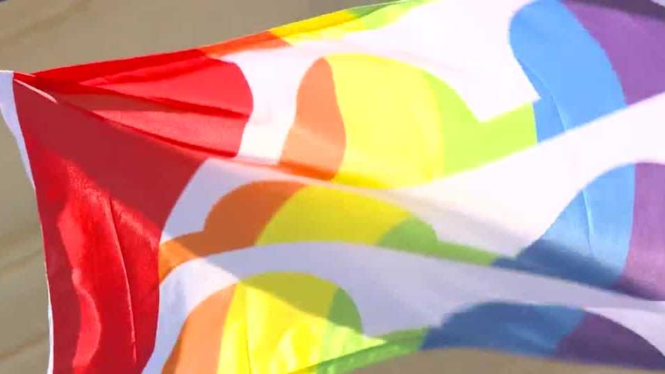 Des Moines raises LGBTQ+ flag over city hall for Pride Month