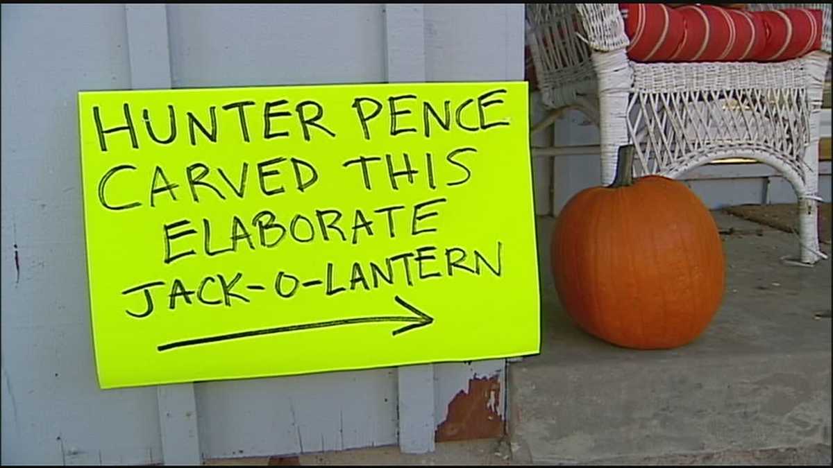 Prairie Village lawn filled with Hunter Pence signs