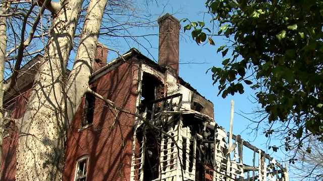 'I'm devastated': Old Louisville resident loses everything in apartment fire