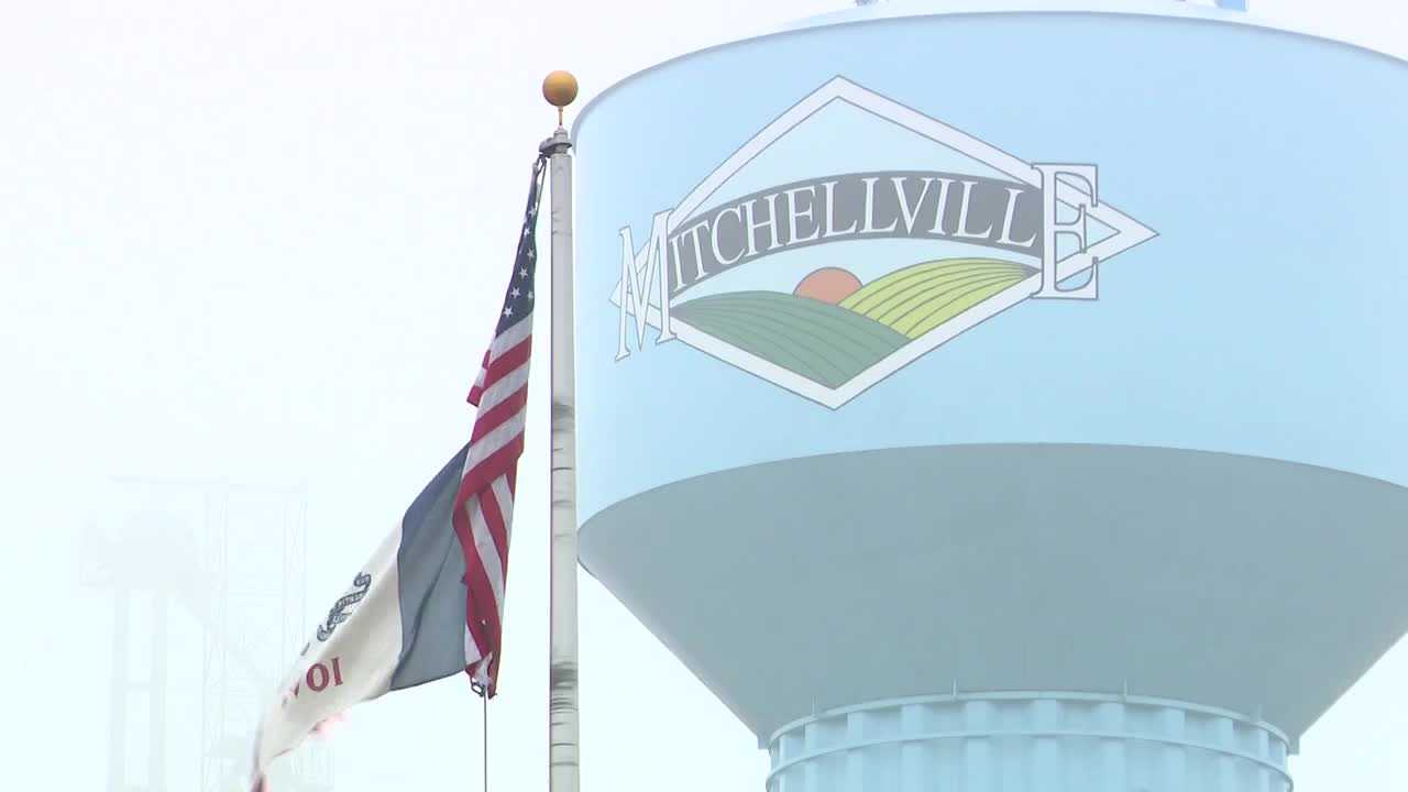 Mitchellville turmoil deepens as council appoints new member, weighs mayor’s power