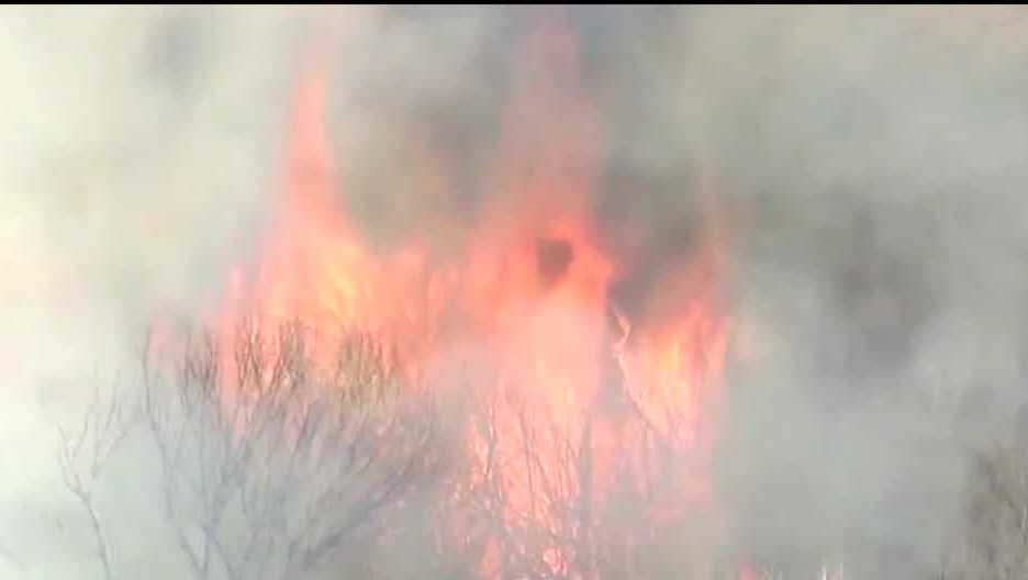 High winds, dry conditions heighten fire risks in Albuquerque
