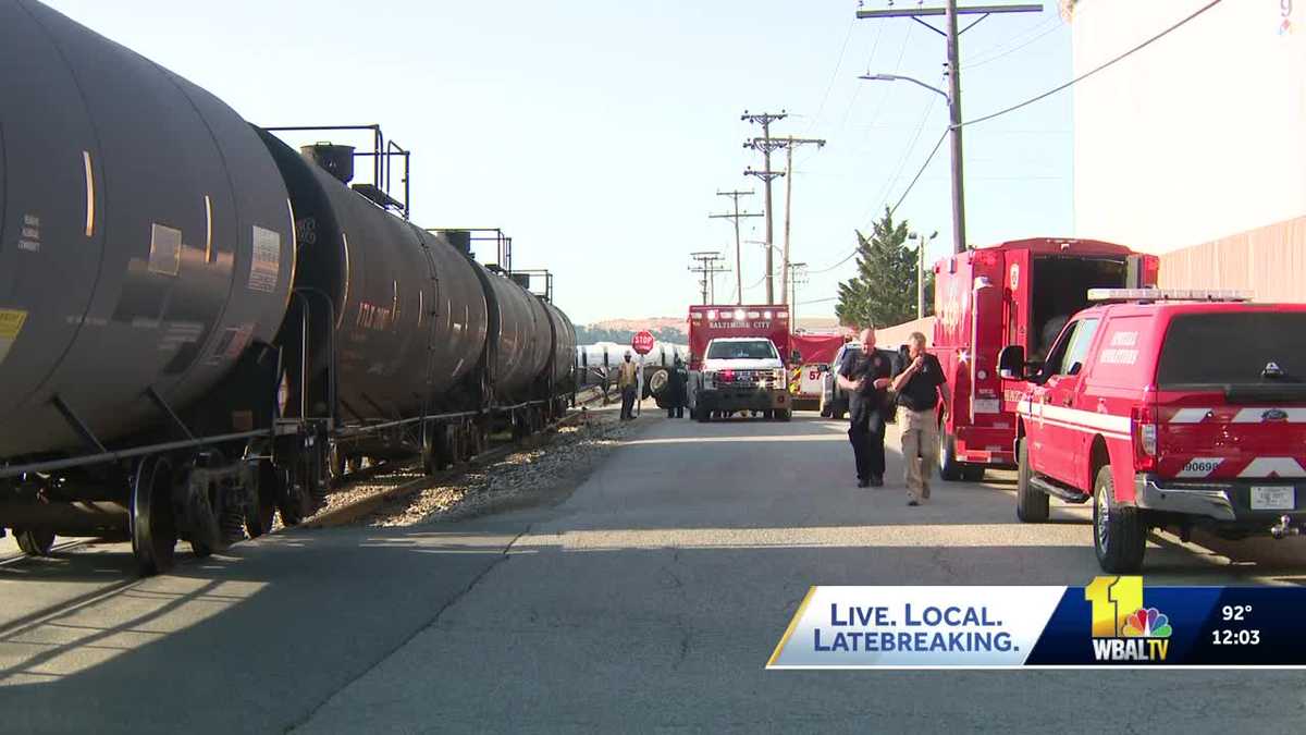 Train collides with tractor-trailer in South Baltimore