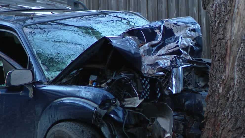 Omaha crash sends 1 to hospital in extremely critical condition