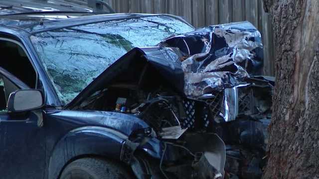 Omaha crash sends 1 to hospital in extremely critical condition