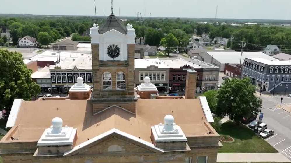 'It's hard to keep people' Albia struggles to staff police force