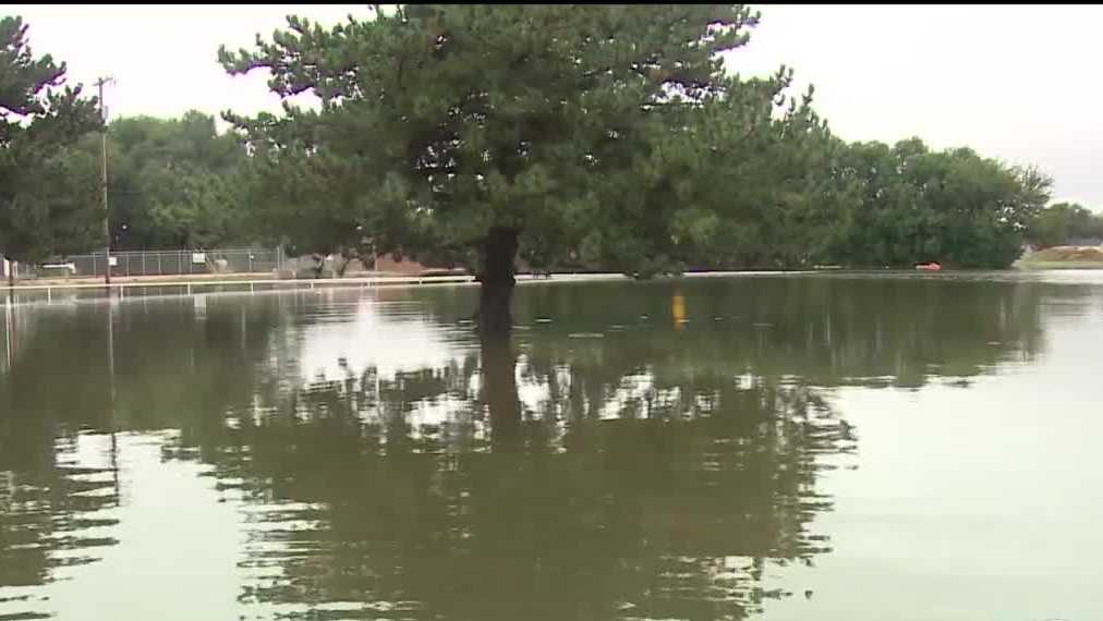 Clovis park entirely submerged in water, several drivers stranded