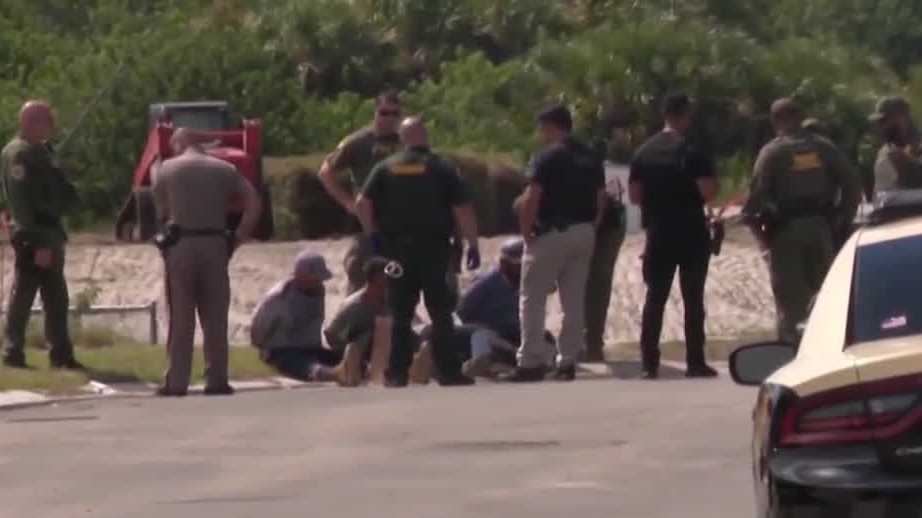 Immigrant advocates urge Orange County to file lawsuit related to jail's cooperation with ICE