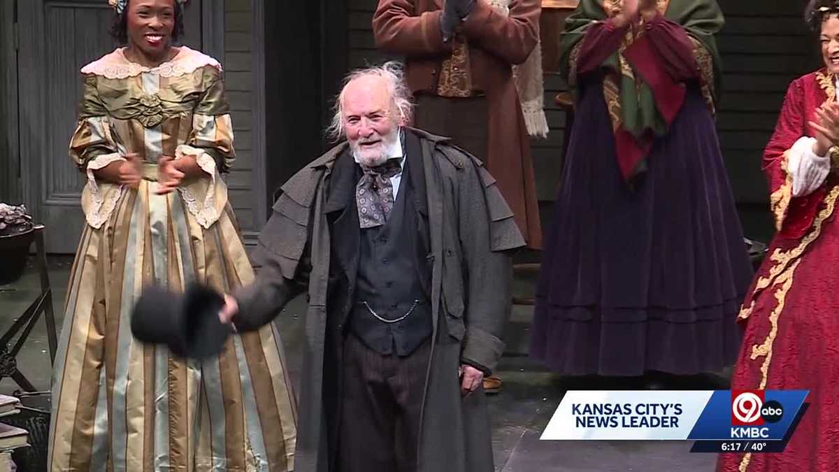 Gary Neal Johnson takes final bows as KC Rep’s Scrooge