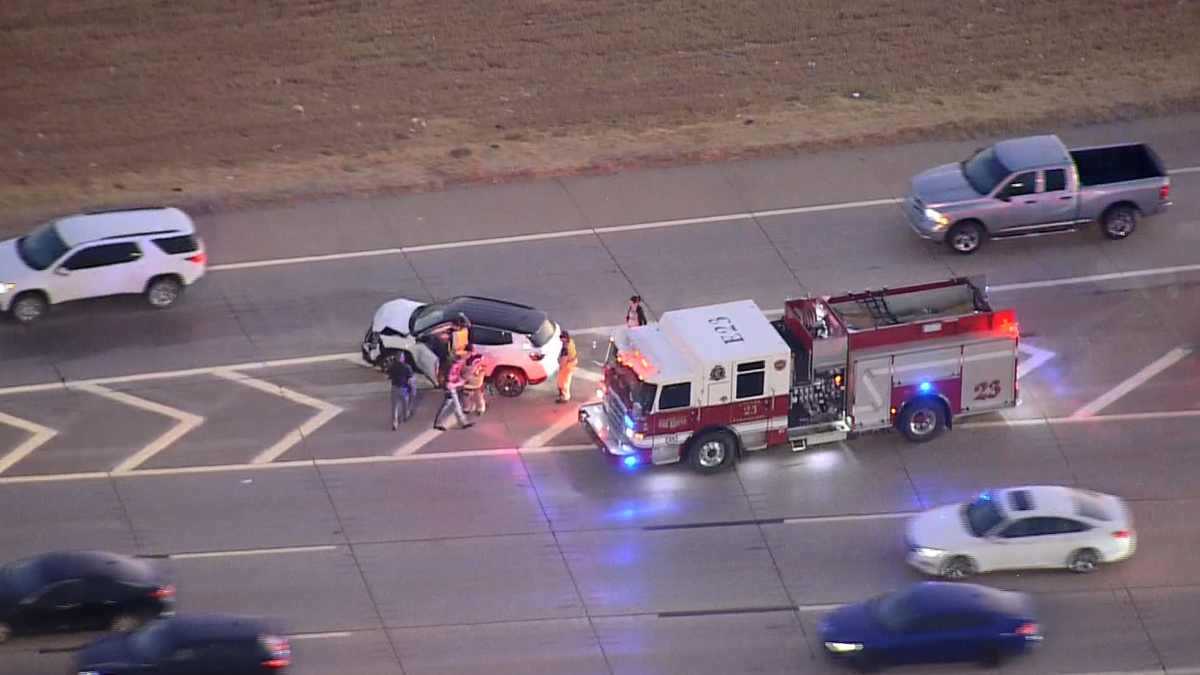 Crash with multiple scenes causes traffic delay on I-235 in OKC