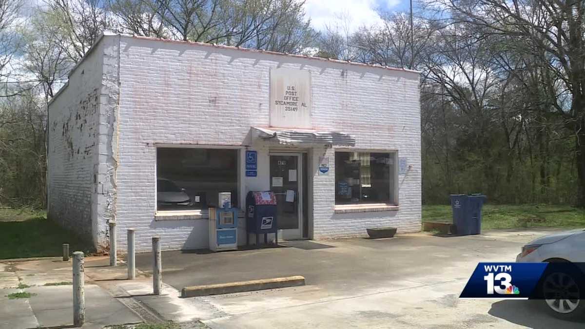 The post office in Sycamore suspends its service