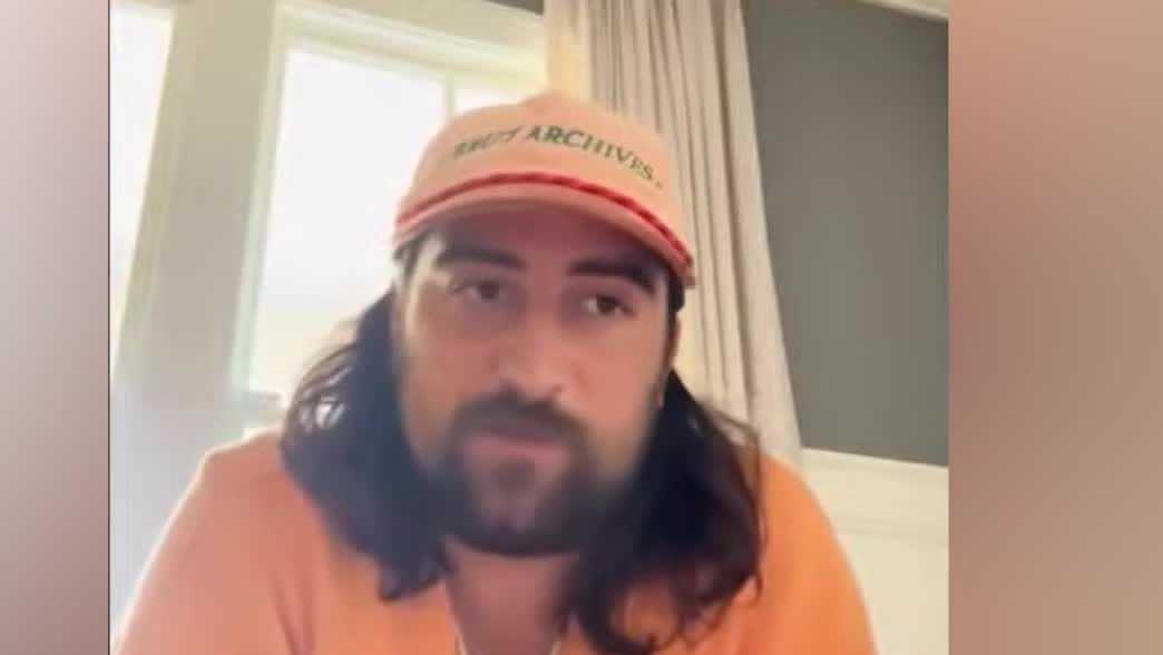Noah Kahan asks fans to stop stealing Stafford, Vermont road sign ...