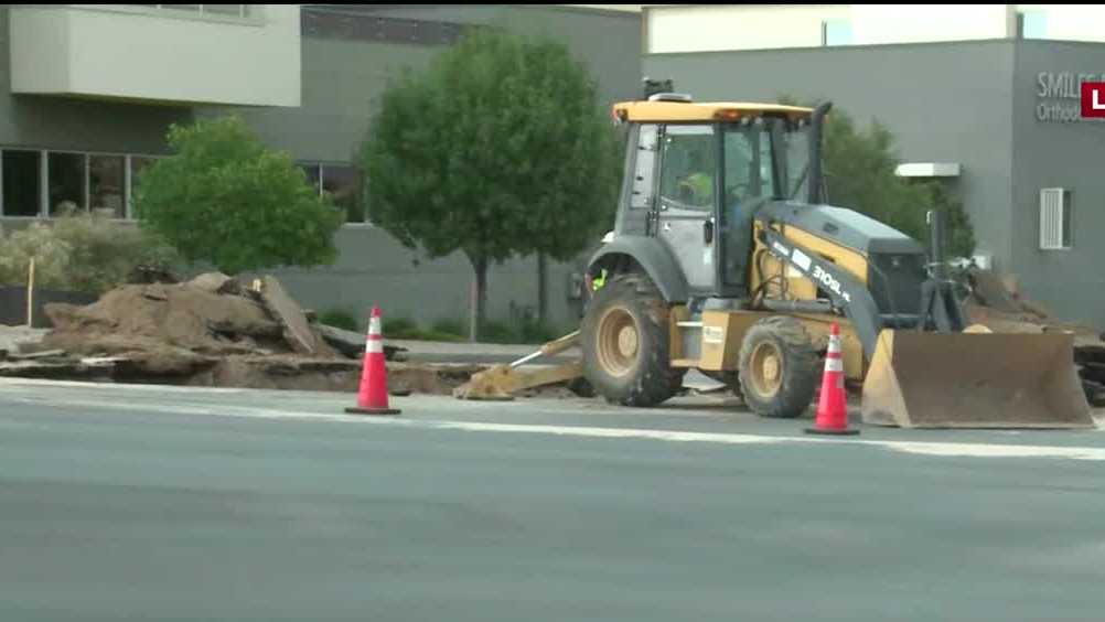 Water main break causes sinkhole in northwest Albuquerque