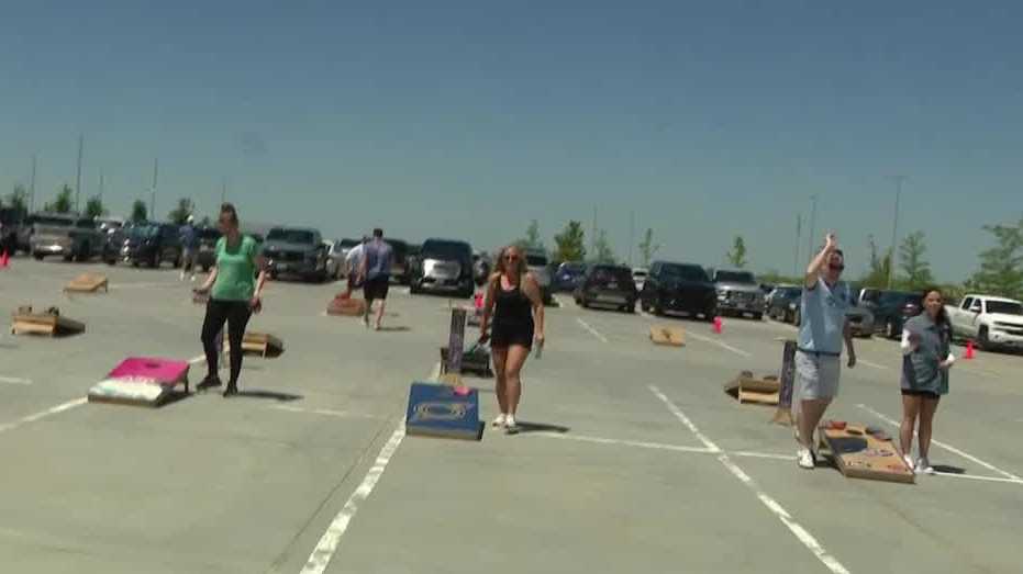 Omaha medical staffing company hosts tournament to raise money for Nebraska Humane Society